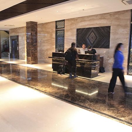 Palmy Exclusive Hotel Tanjungredep エクステリア 写真